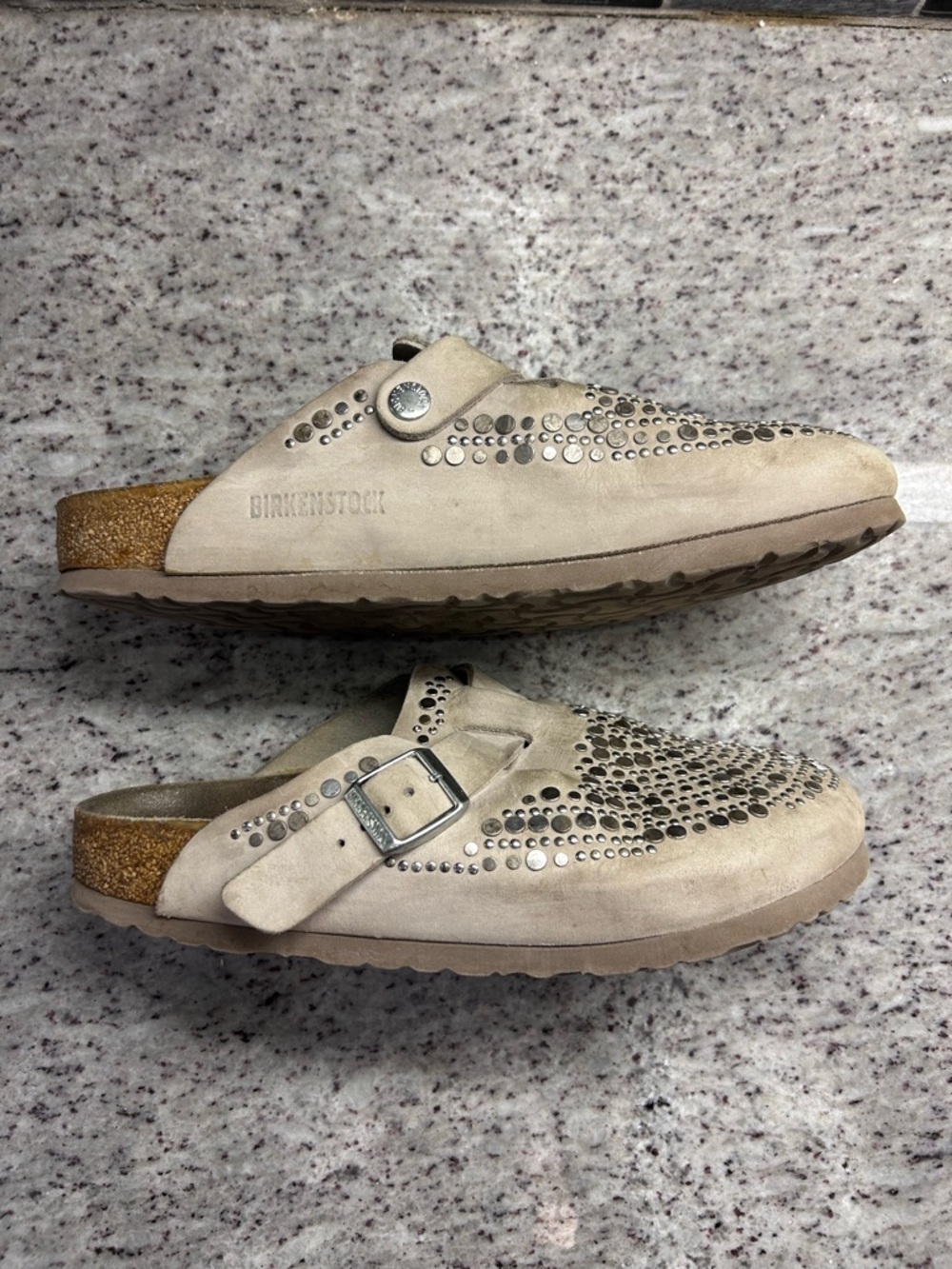 Birkenstock Studded Suede Slip-On Clog in Taupe size 9 - Picture 5 of 6